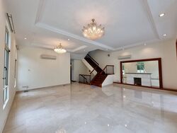 Kingsville (D10), Semi-Detached #443381841